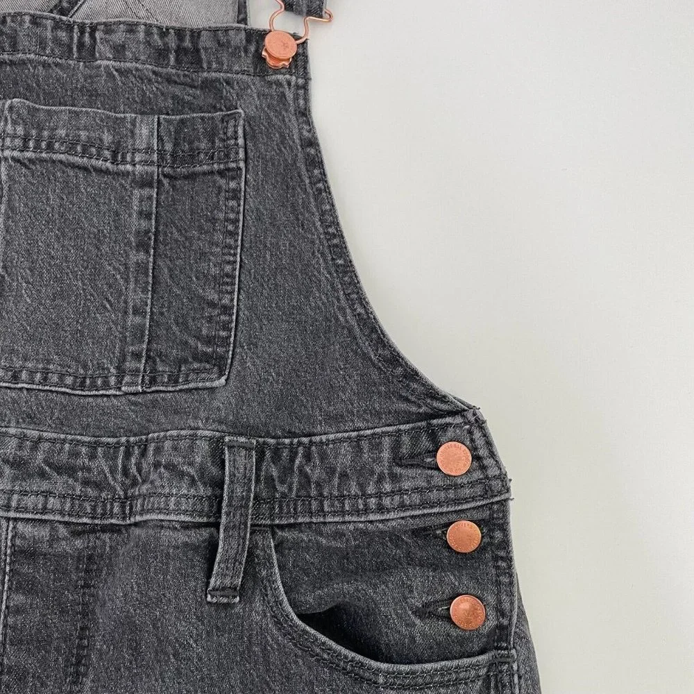 Universal Thread Black Denim Overalls - Picture 4 of 9